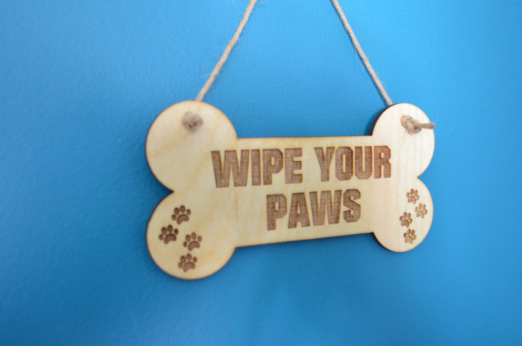 Wipe your paws wooden sign